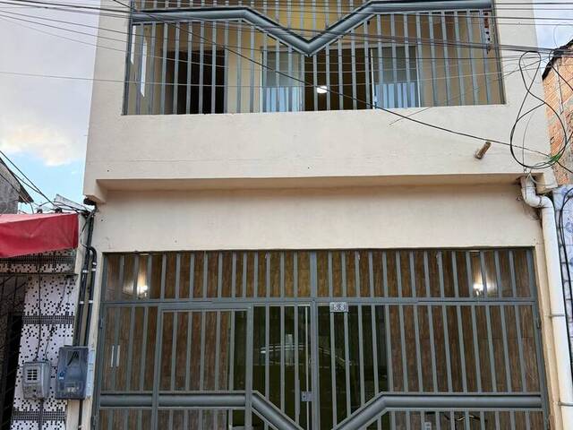 #446 - Casa para Venda em Belém - PA - 1