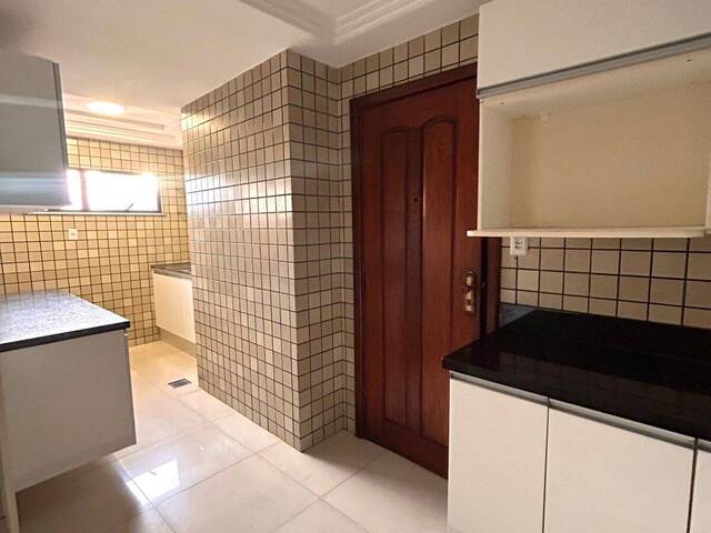Apartamento para Venda em Belém - 3
