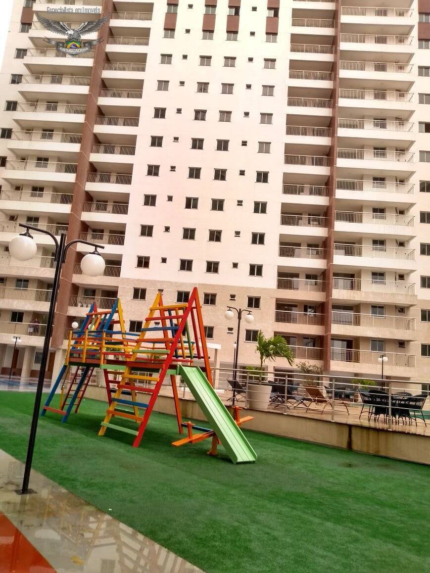 Apartamento à venda com 2 quartos, 72m² - Foto 43