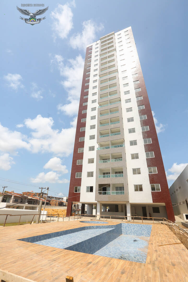 Apartamento à venda com 3 quartos, 90m² - Foto 1