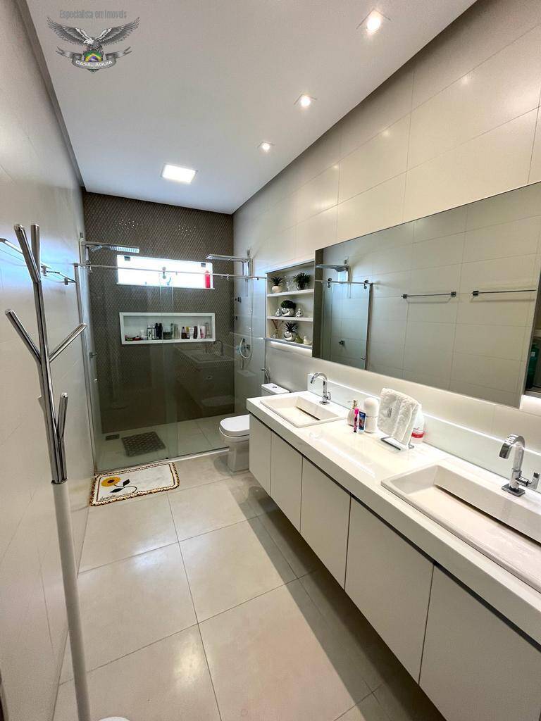 Casa de Condomínio à venda com 3 quartos, 326m² - Foto 8