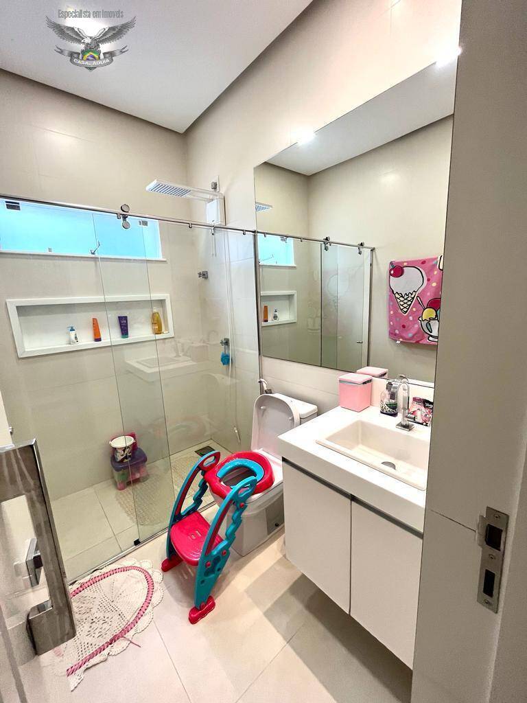 Casa de Condomínio à venda com 3 quartos, 326m² - Foto 12