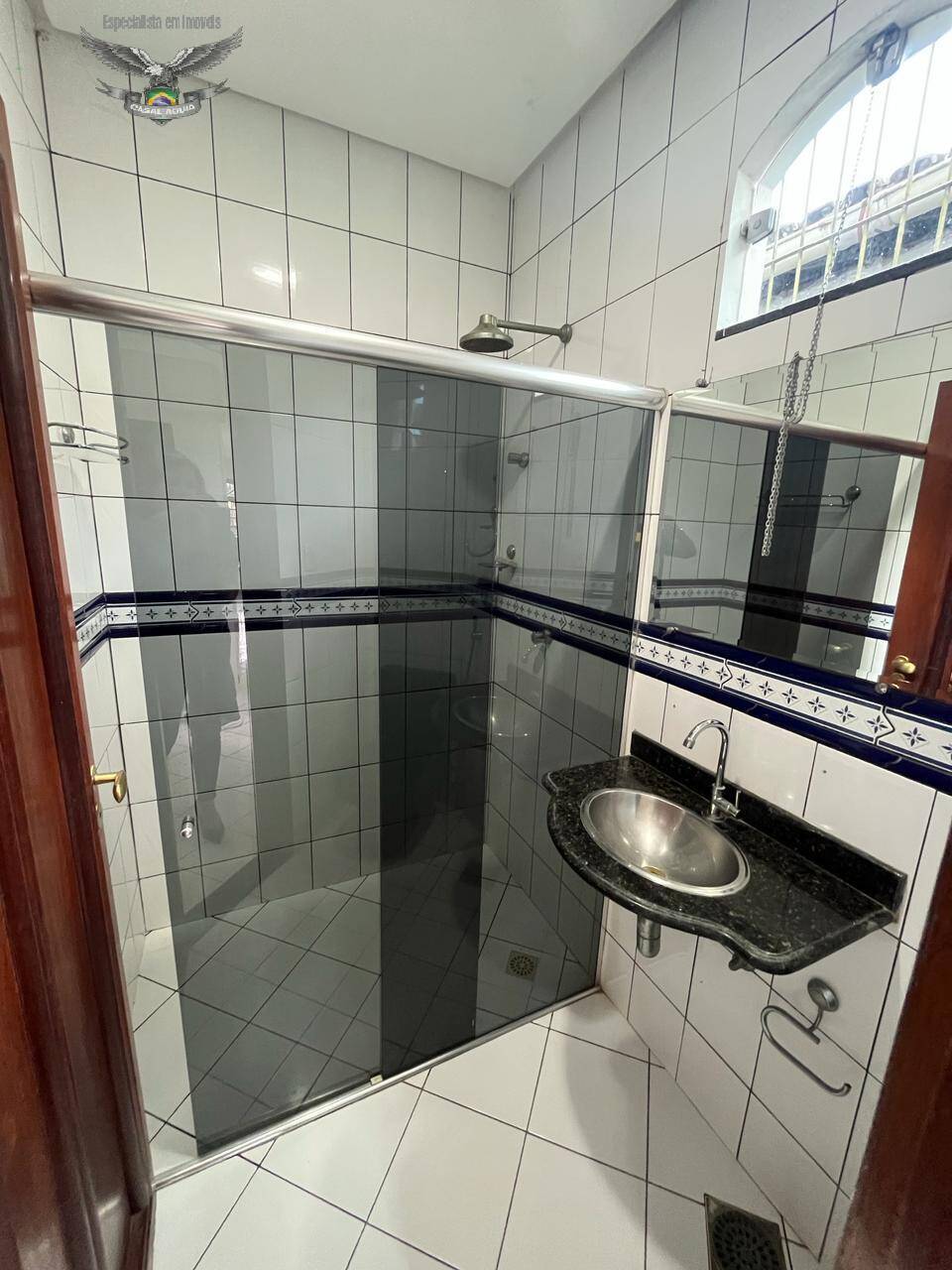 Casa de Condomínio à venda com 3 quartos, 250m² - Foto 8
