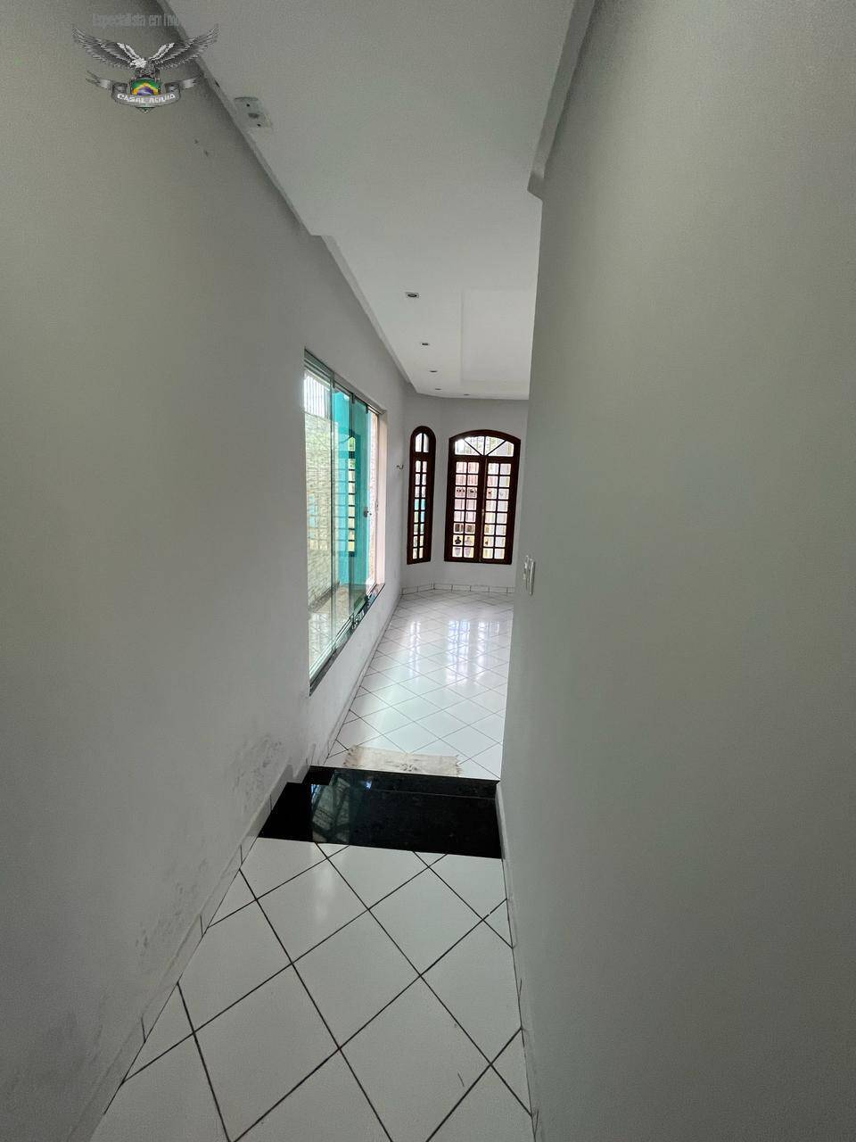 Casa de Condomínio à venda com 3 quartos, 250m² - Foto 12