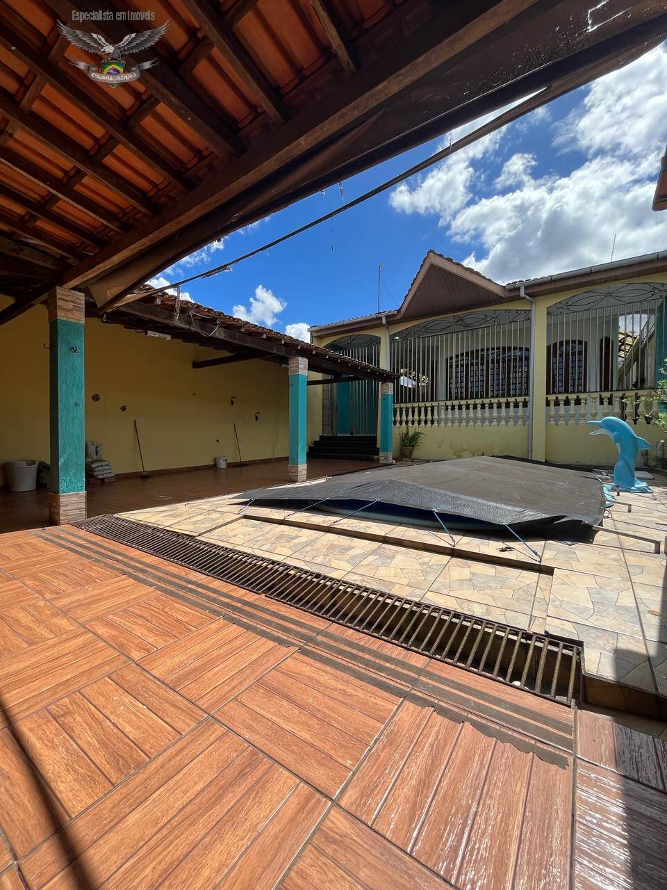 Casa de Condomínio à venda com 3 quartos, 250m² - Foto 28
