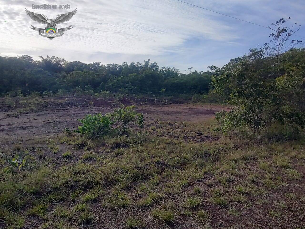 Terreno à venda com 1 quarto, 100m² - Foto 2