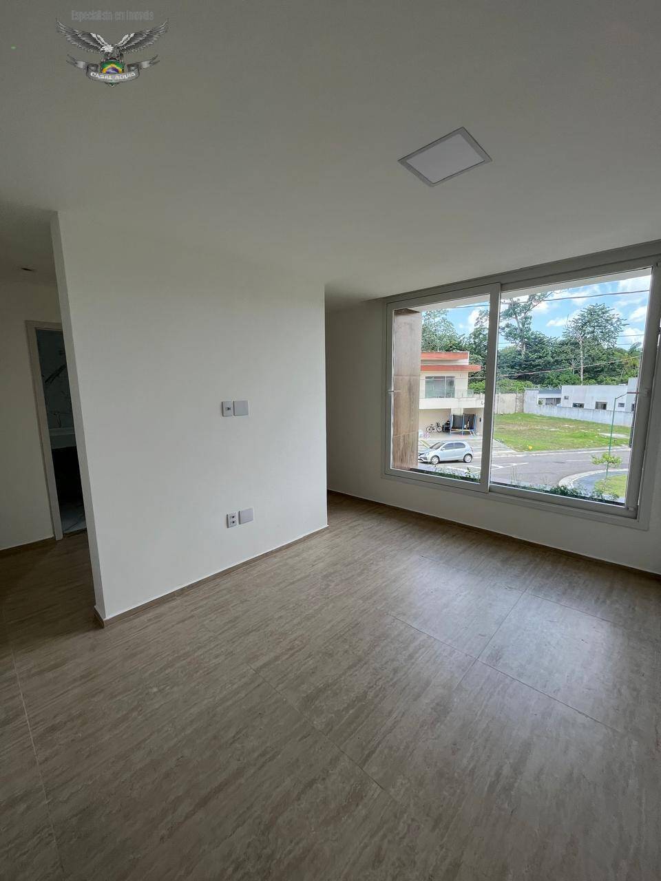Casa de Condomínio à venda com 4 quartos, 247m² - Foto 5