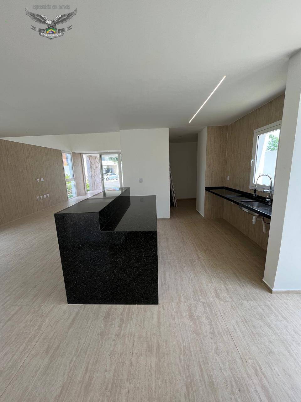 Casa de Condomínio à venda com 4 quartos, 247m² - Foto 8