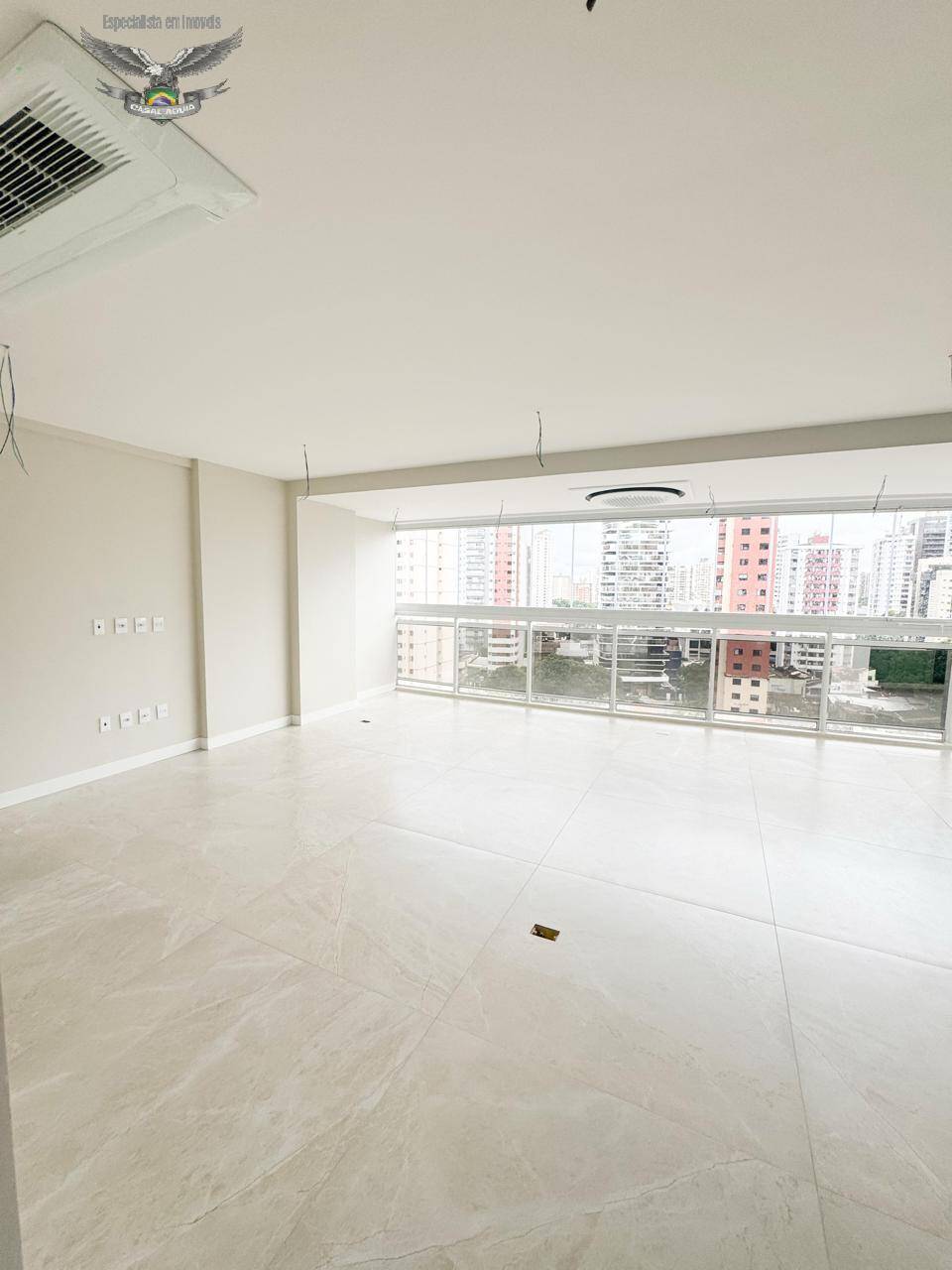 Apartamento à venda com 3 quartos, 173m² - Foto 11