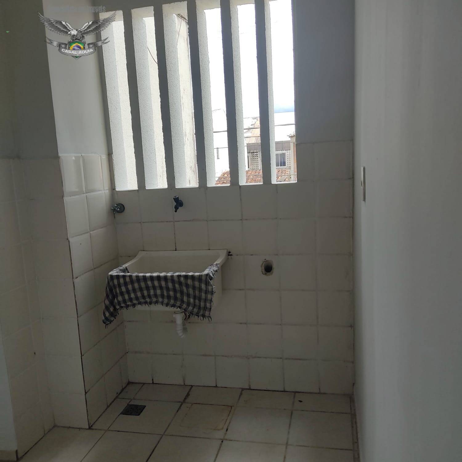Apartamento à venda com 2 quartos, 75m² - Foto 9