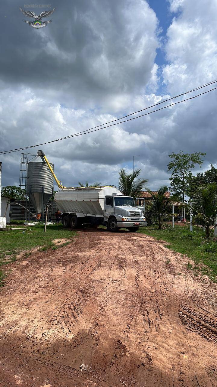 Fazenda à venda com 2 quartos, 825000m² - Foto 5