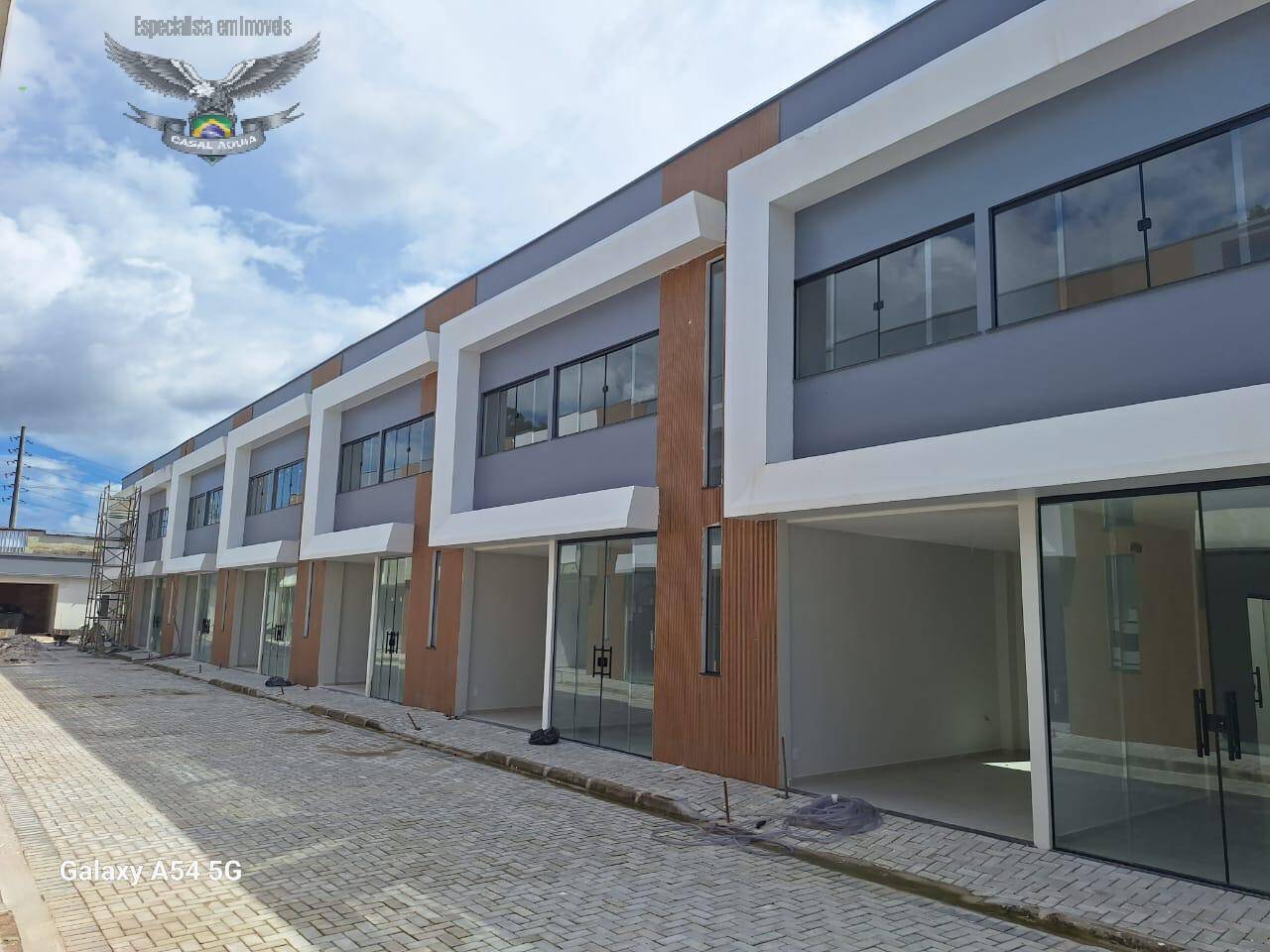 Casa de Condomínio à venda com 3 quartos, 81m² - Foto 1