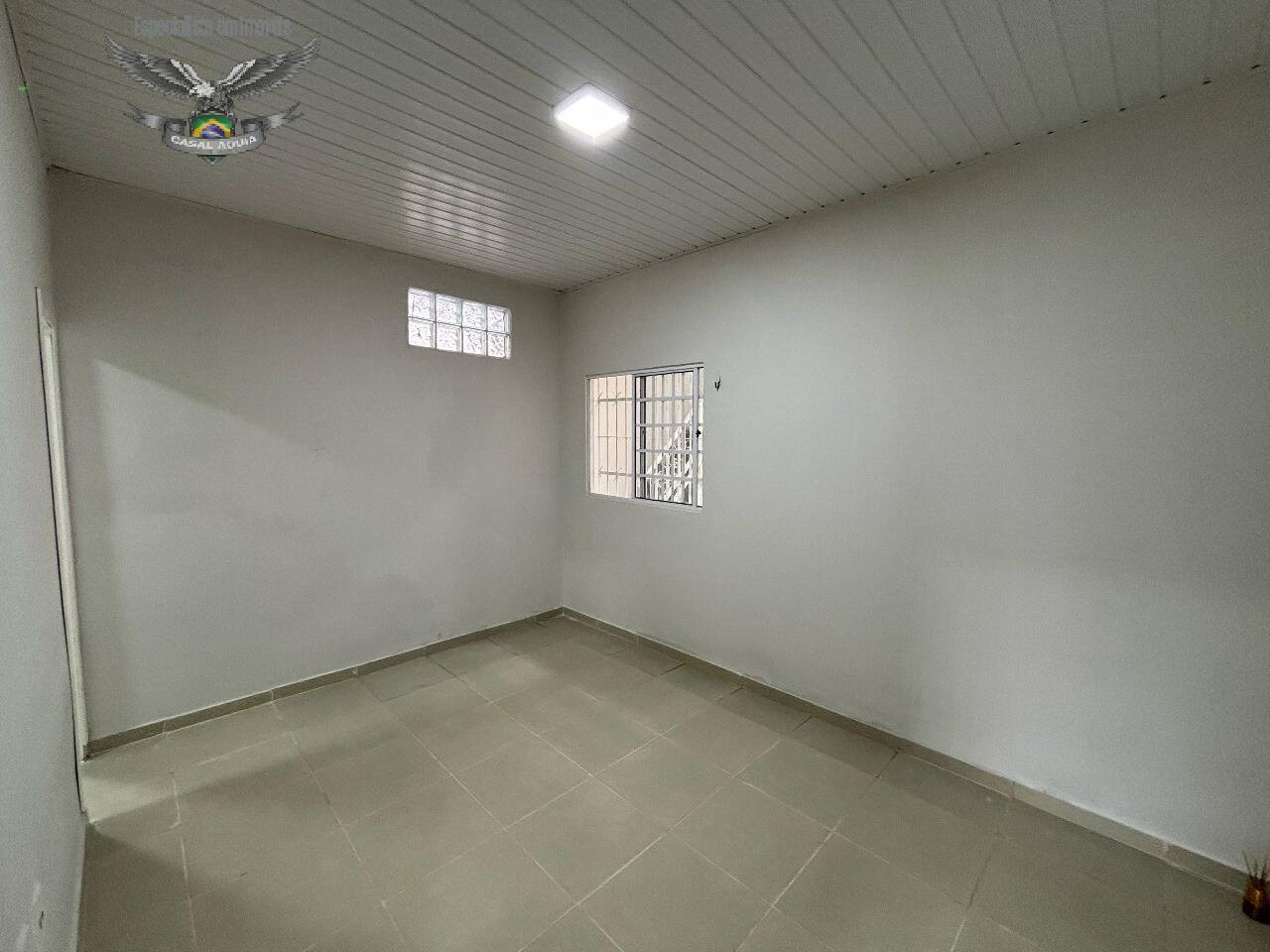 Casa à venda com 4 quartos, 260m² - Foto 7