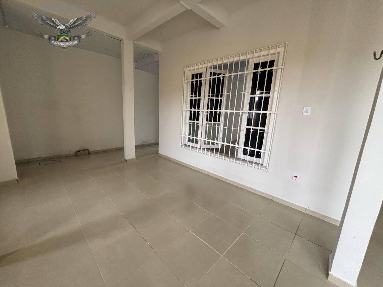 Casa à venda com 4 quartos, 260m² - Foto 23