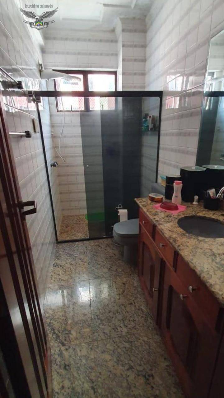 Apartamento à venda com 3 quartos, 198m² - Foto 12