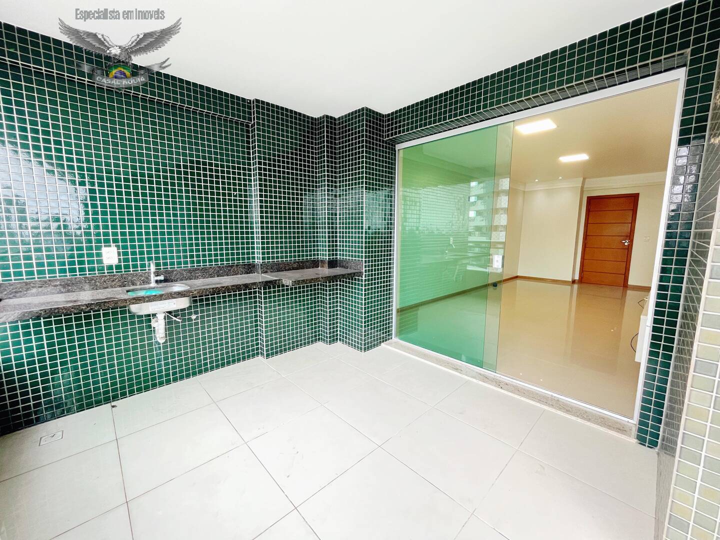 Apartamento à venda com 3 quartos, 140m² - Foto 6