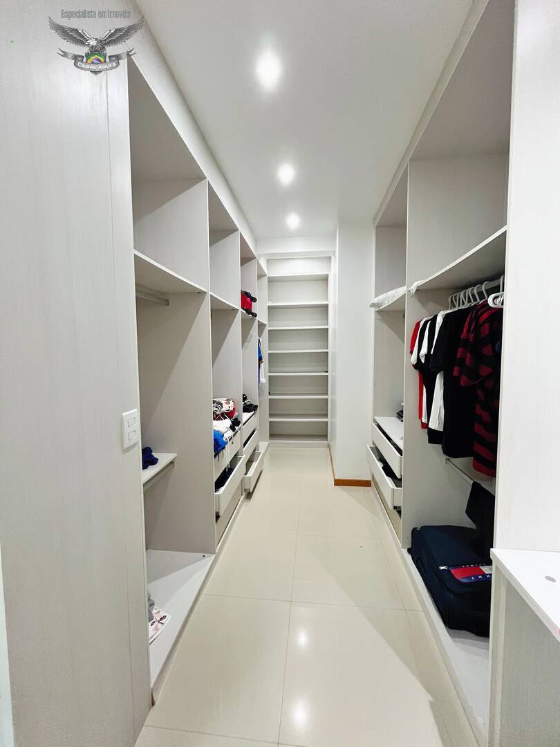 Apartamento à venda com 3 quartos, 140m² - Foto 15
