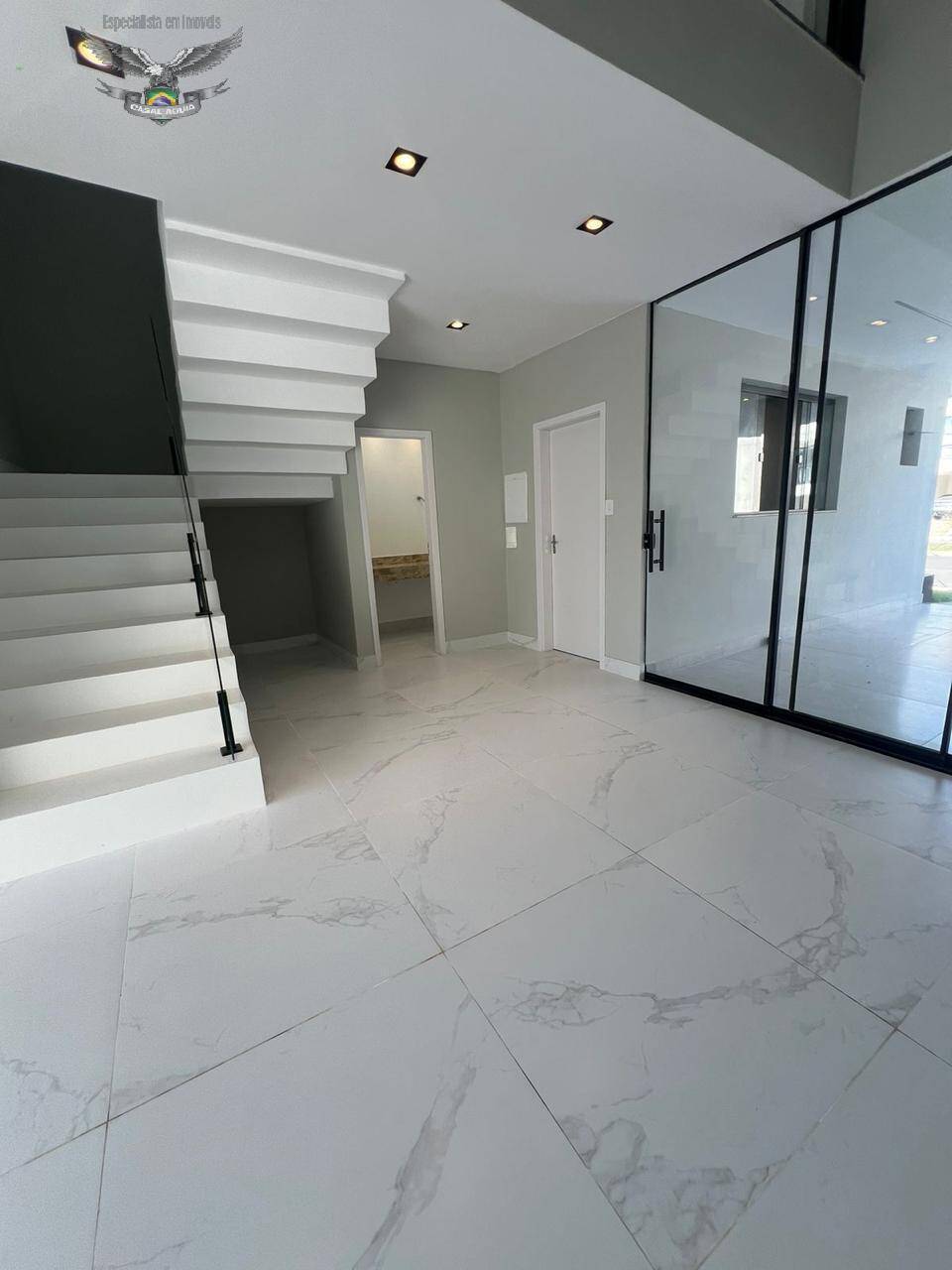 Casa de Condomínio à venda com 4 quartos, 220m² - Foto 10