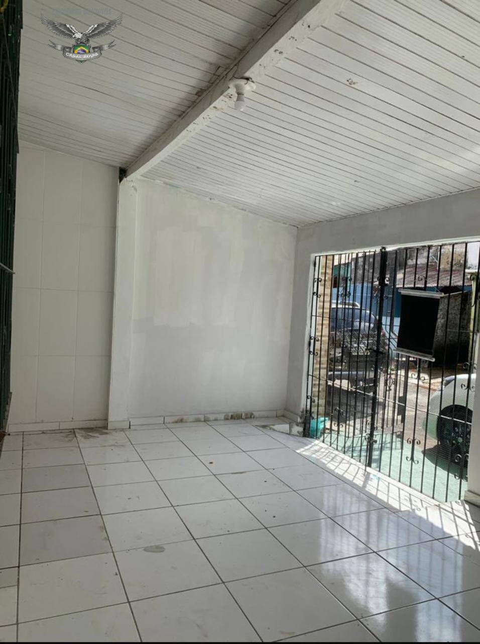 Casa à venda com 2 quartos, 80m² - Foto 3