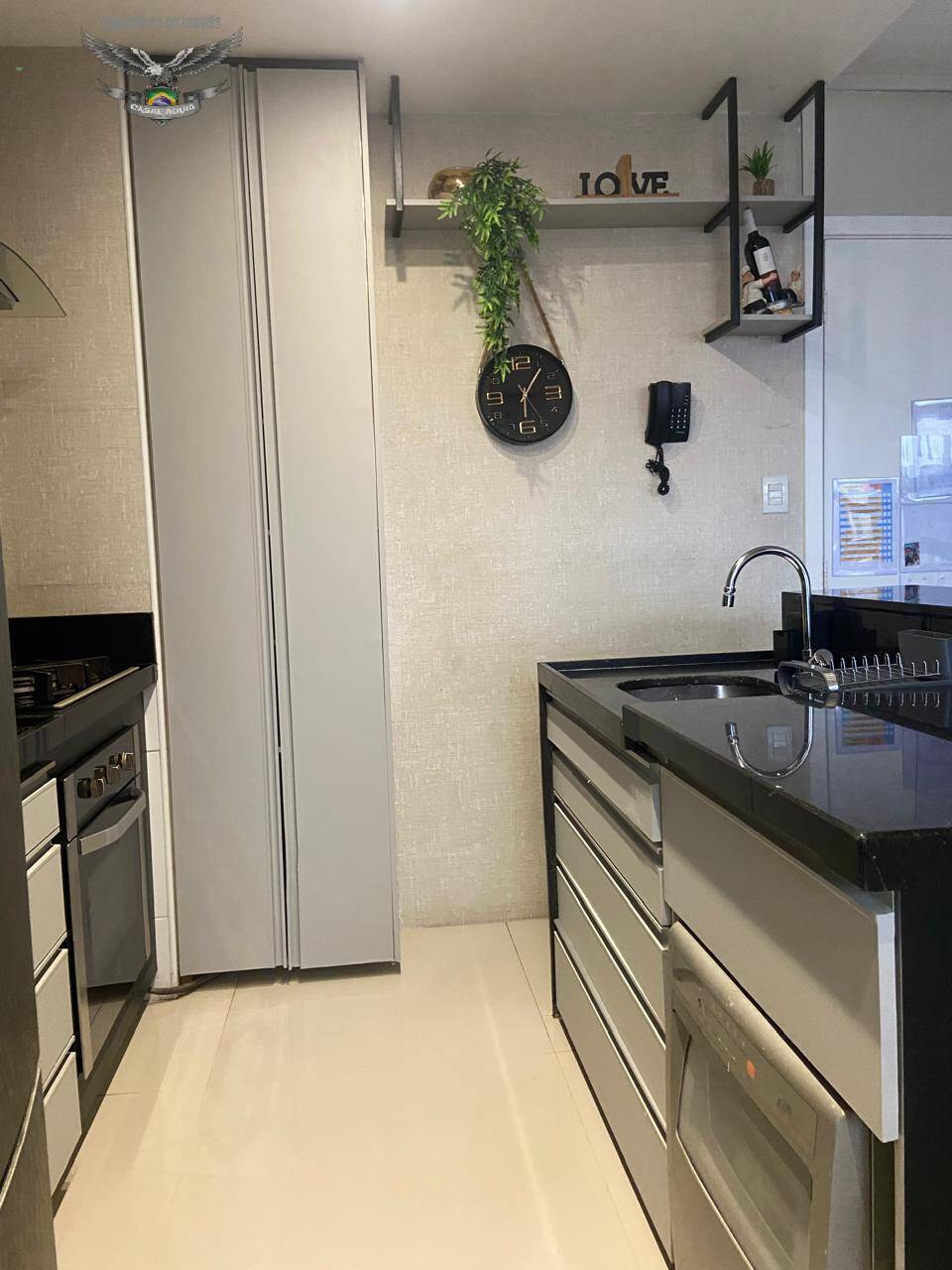 Apartamento à venda com 2 quartos, 77m² - Foto 9