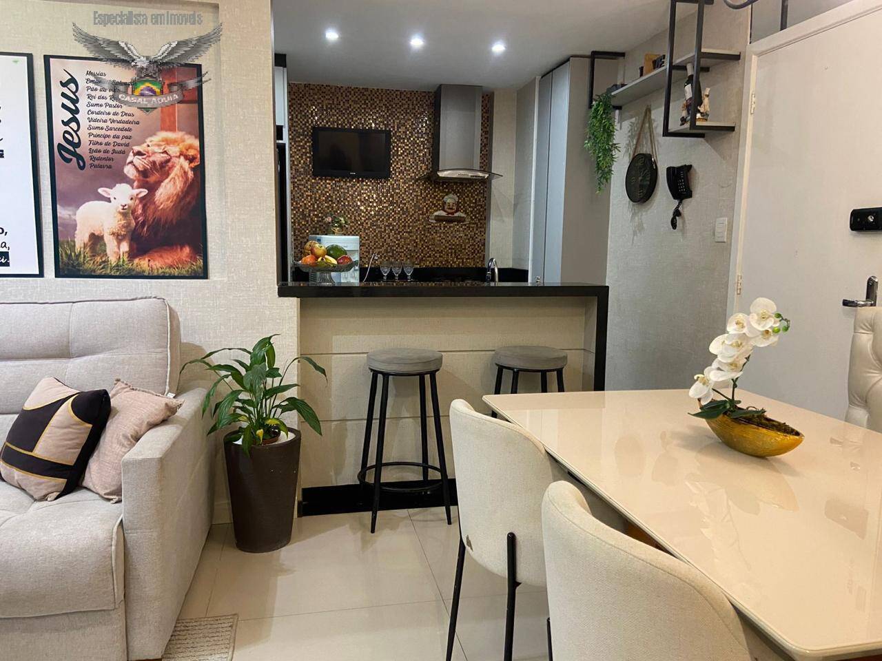 Apartamento à venda com 2 quartos, 77m² - Foto 17