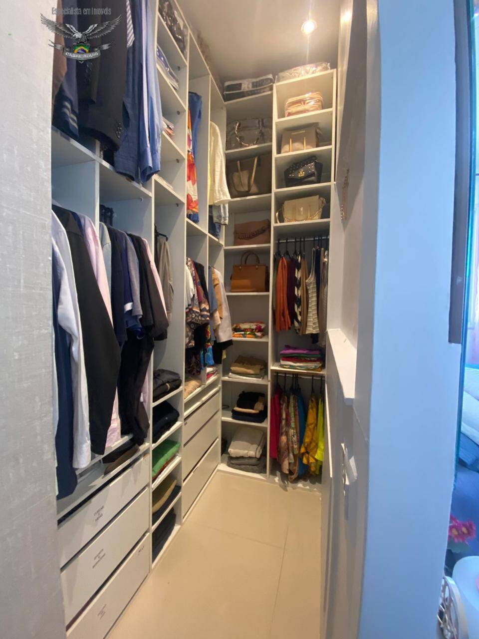 Apartamento à venda com 2 quartos, 77m² - Foto 18