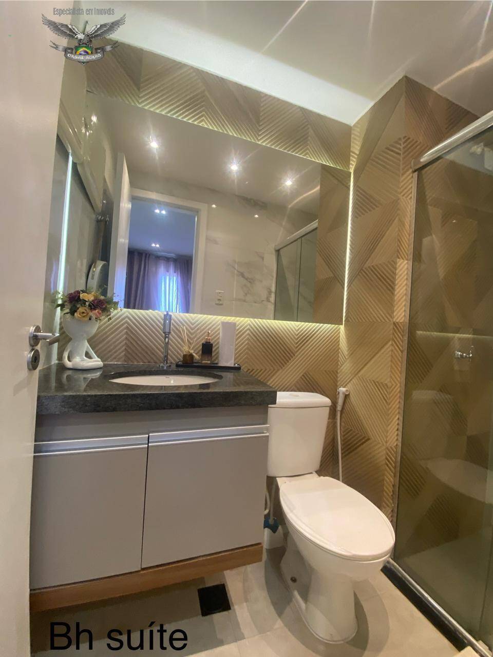 Apartamento à venda com 2 quartos, 77m² - Foto 27