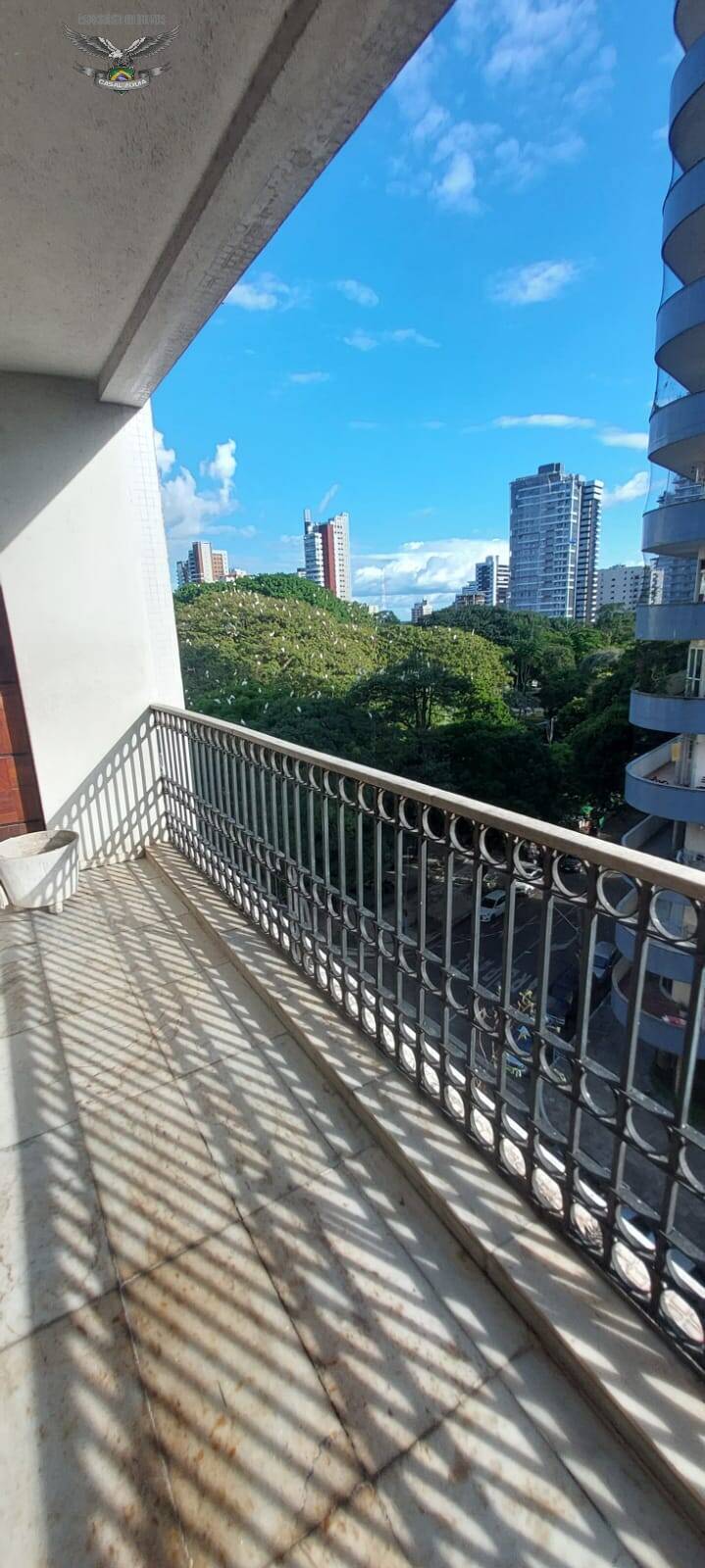 Apartamento à venda com 4 quartos, 186m² - Foto 5