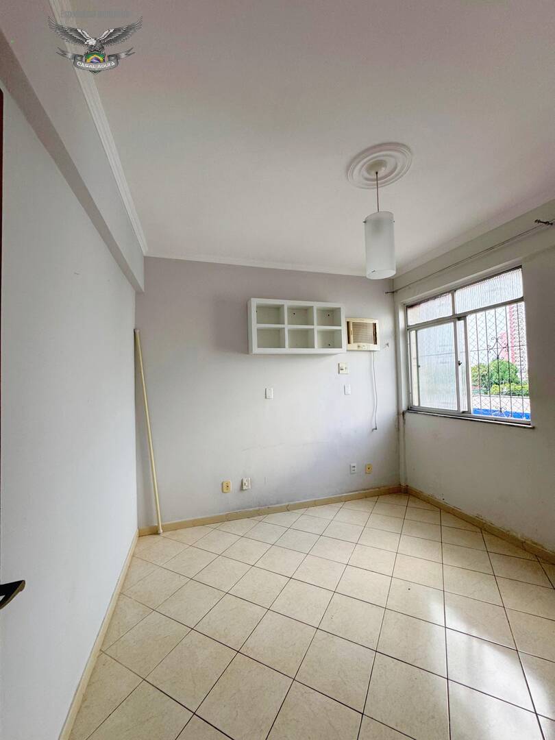 Apartamento à venda com 2 quartos, 80m² - Foto 3