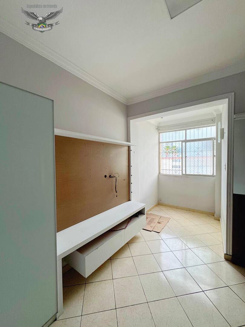 Apartamento à venda com 2 quartos, 80m² - Foto 7