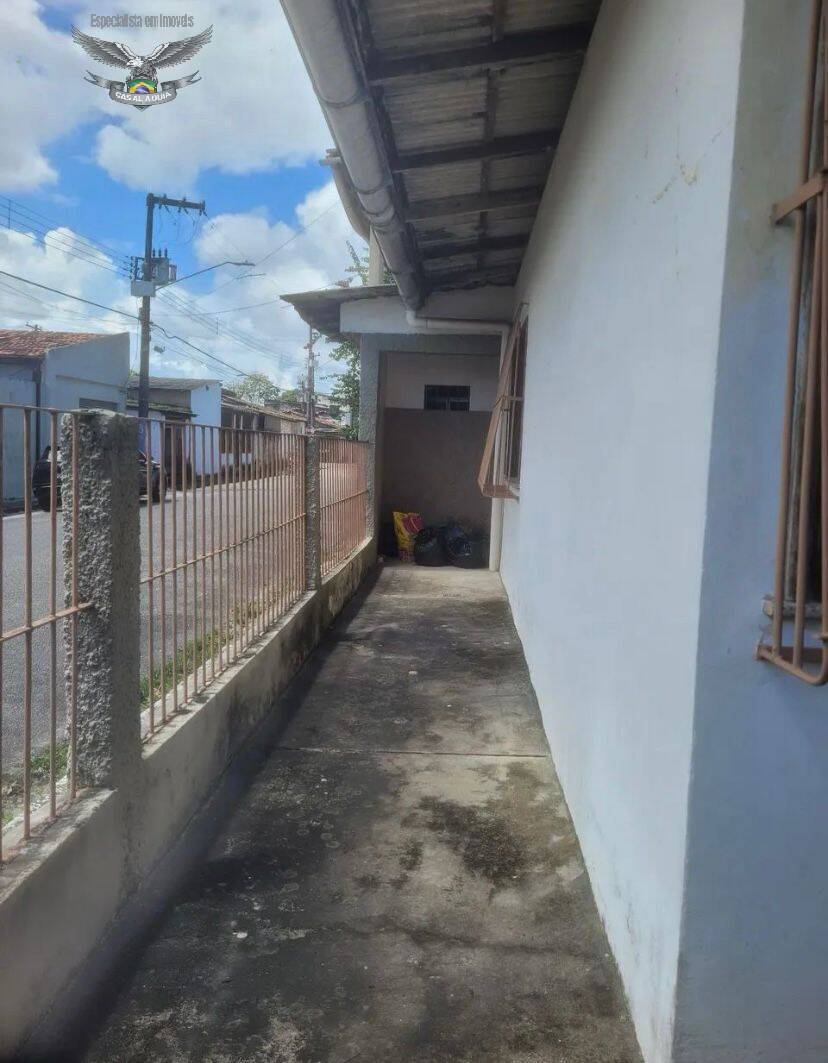 Casa à venda com 2 quartos, 150m² - Foto 3