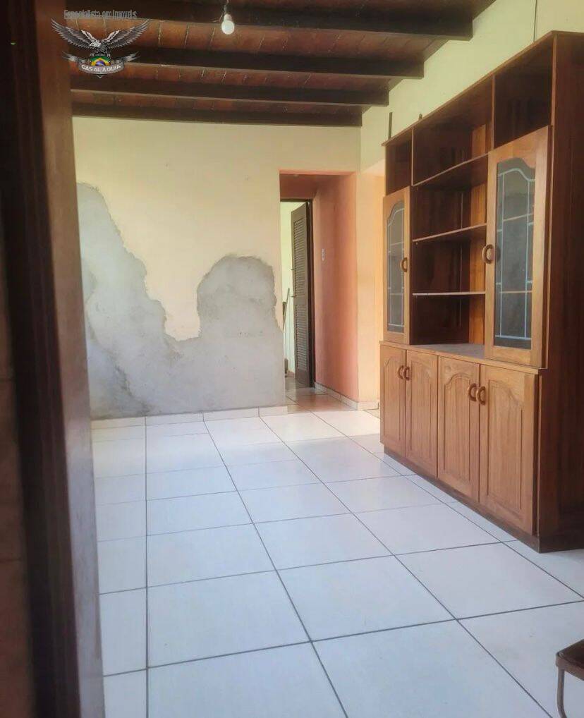 Casa à venda com 2 quartos, 150m² - Foto 4