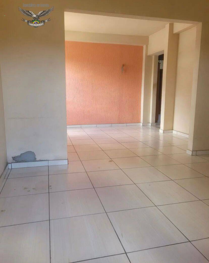 Casa à venda com 2 quartos, 150m² - Foto 7