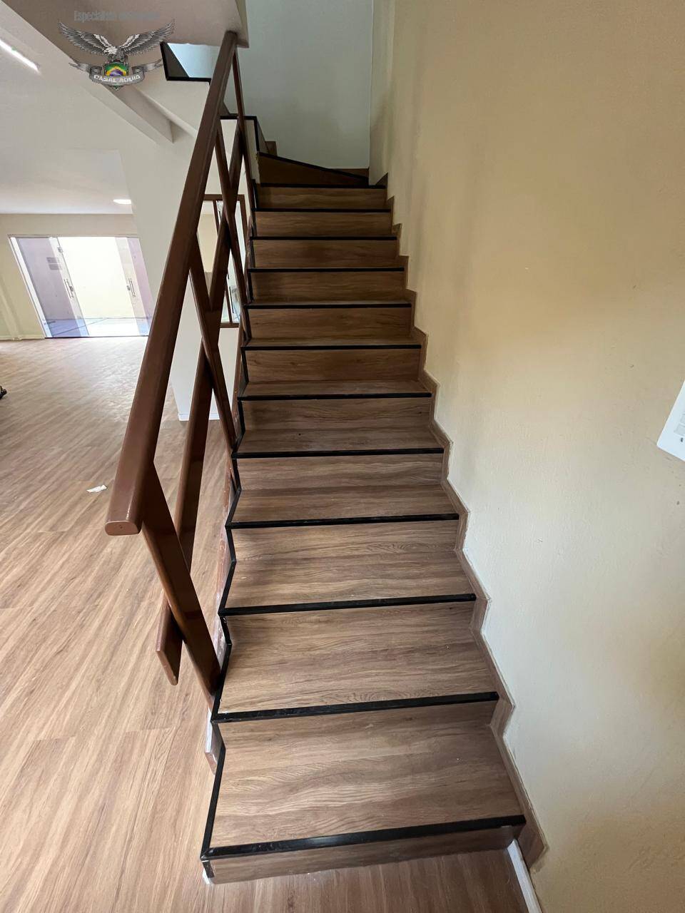 Casa à venda com 4 quartos, 222m² - Foto 9