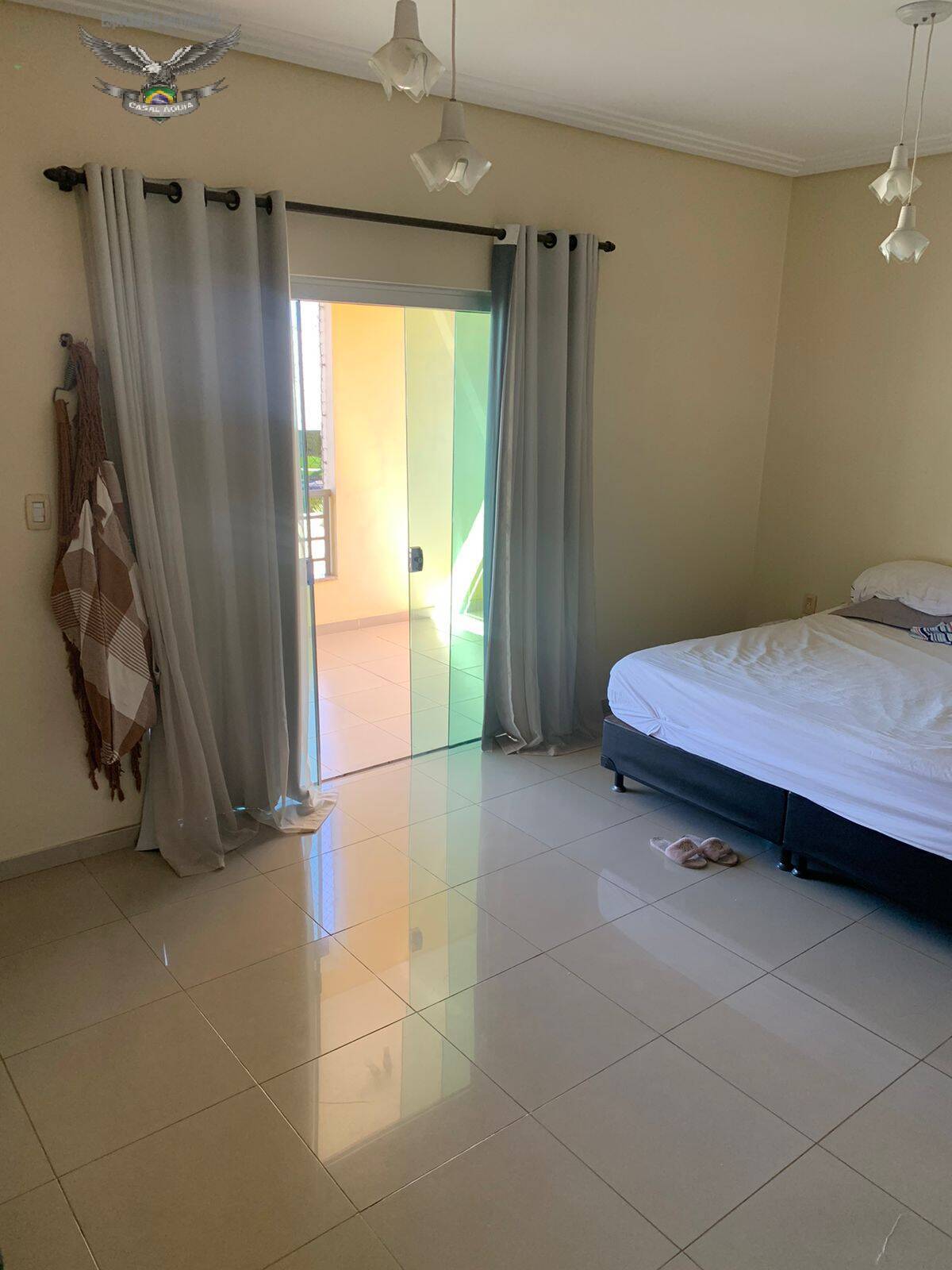 Casa de Condomínio à venda com 4 quartos, 450m² - Foto 11