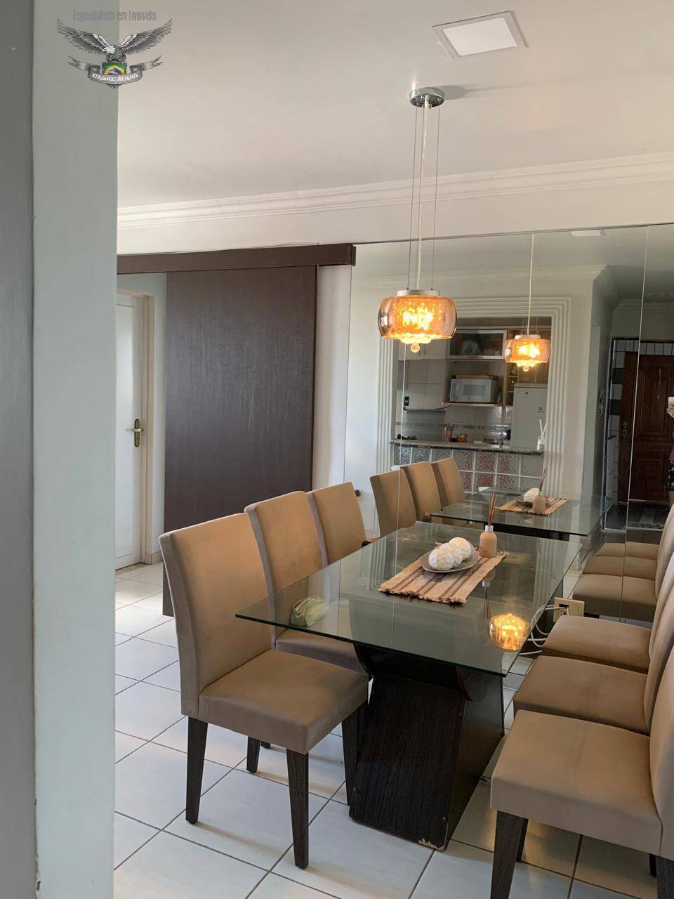 Apartamento à venda com 2 quartos, 70m² - Foto 4
