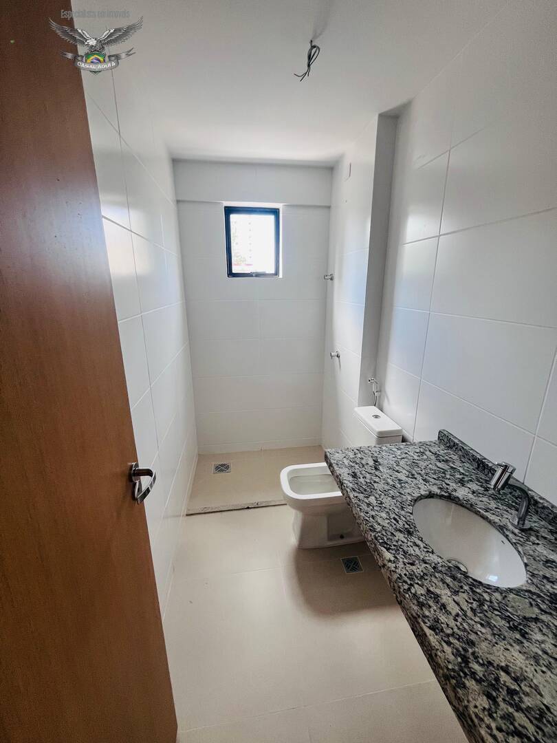 Apartamento à venda com 4 quartos, 140m² - Foto 6