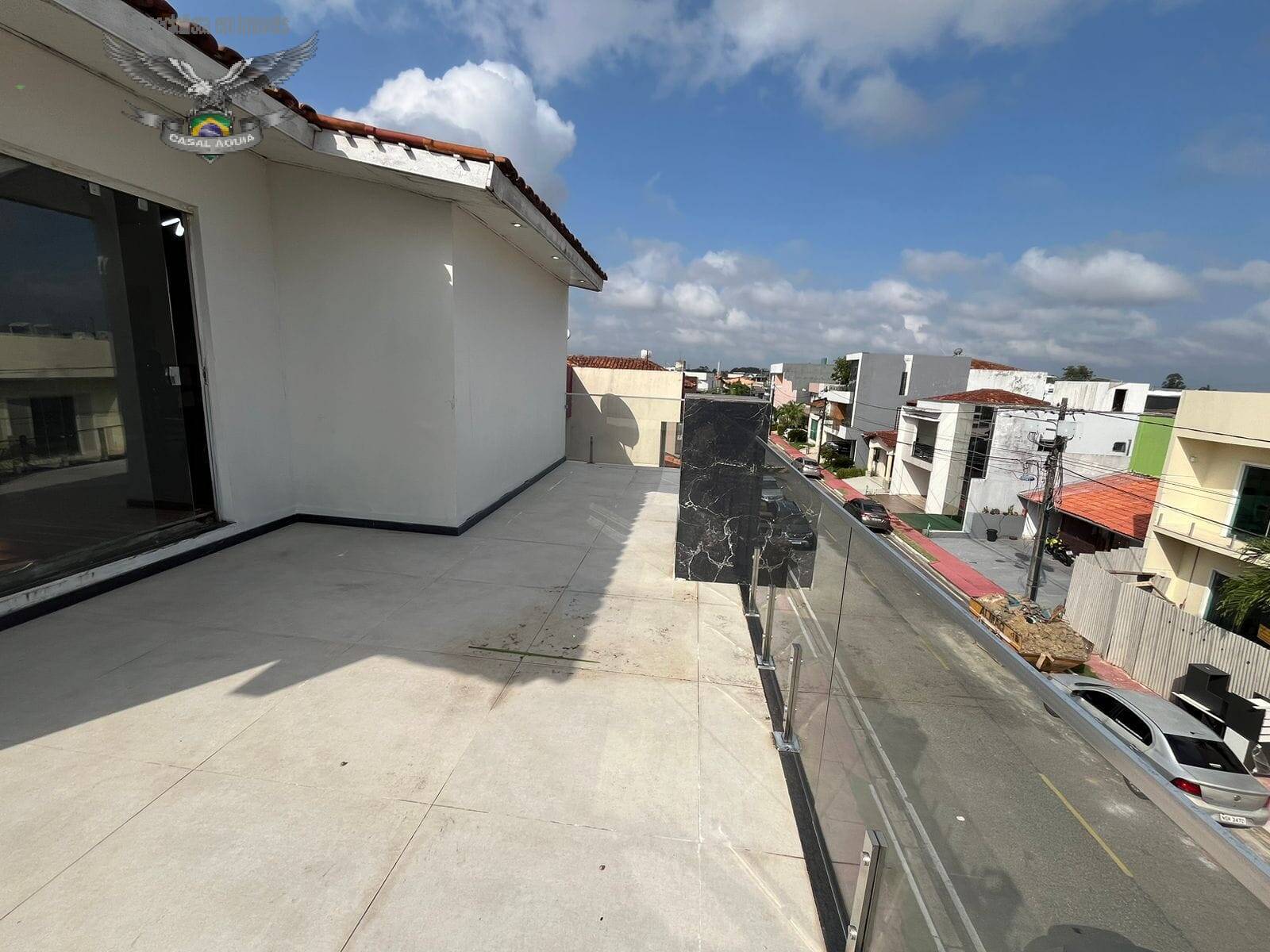 Casa de Condomínio à venda com 3 quartos, 450m² - Foto 4