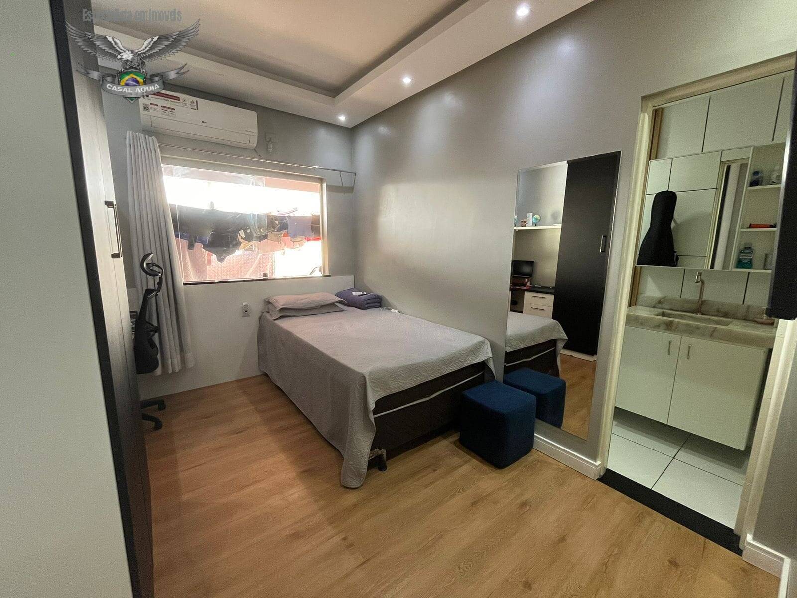 Casa de Condomínio à venda com 3 quartos, 450m² - Foto 10