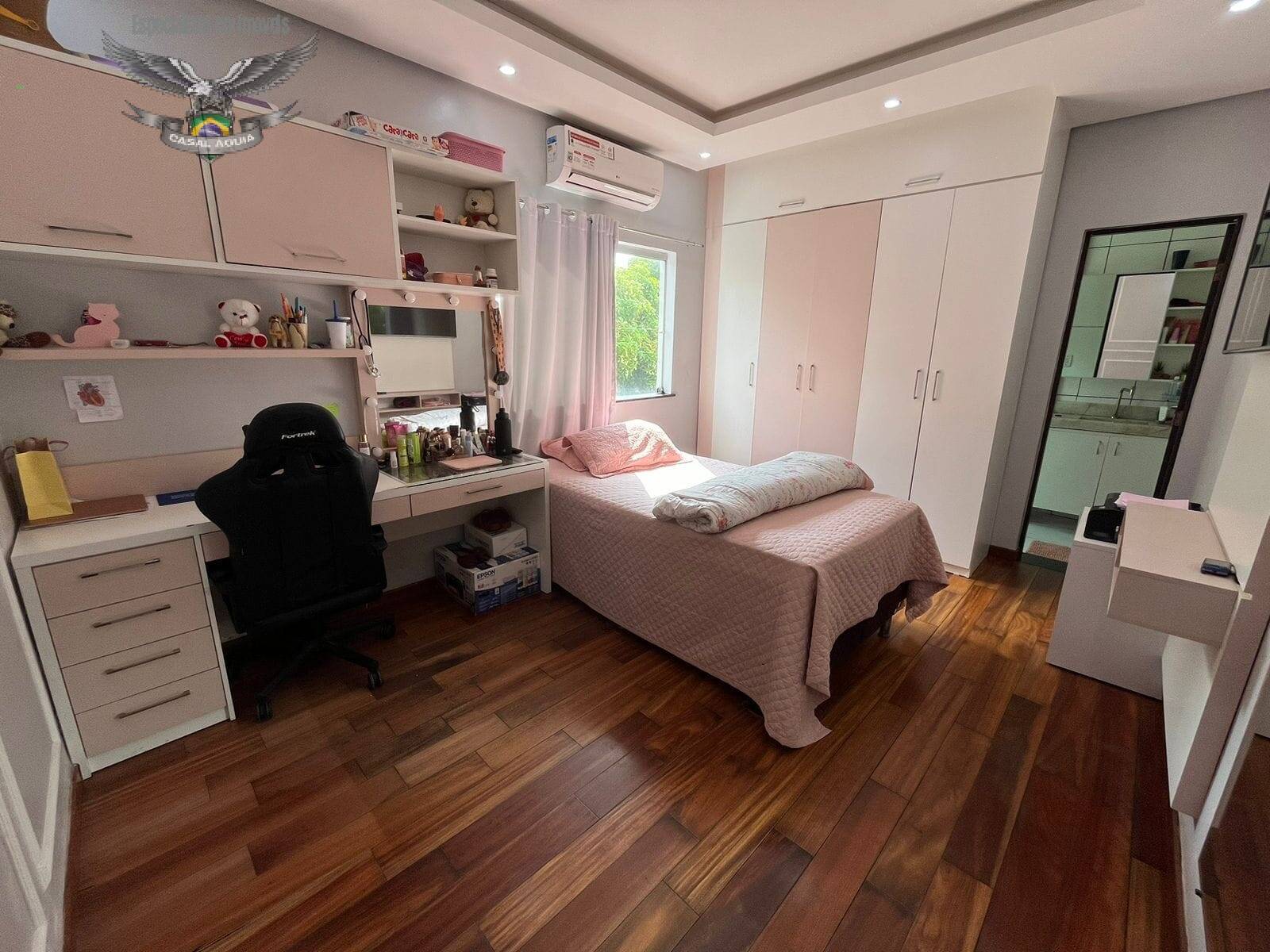 Casa de Condomínio à venda com 3 quartos, 450m² - Foto 26