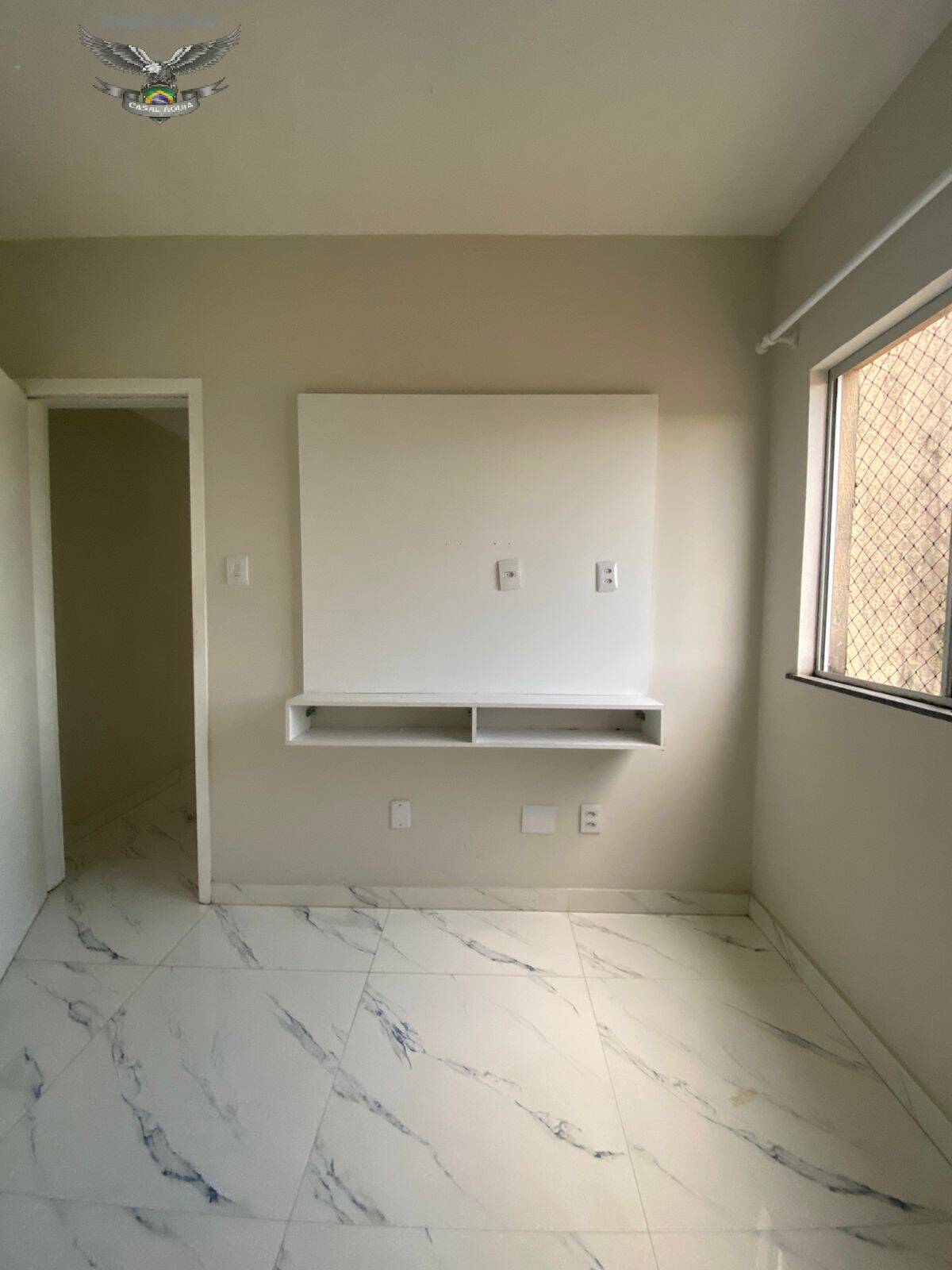 Apartamento à venda com 2 quartos, 52m² - Foto 2