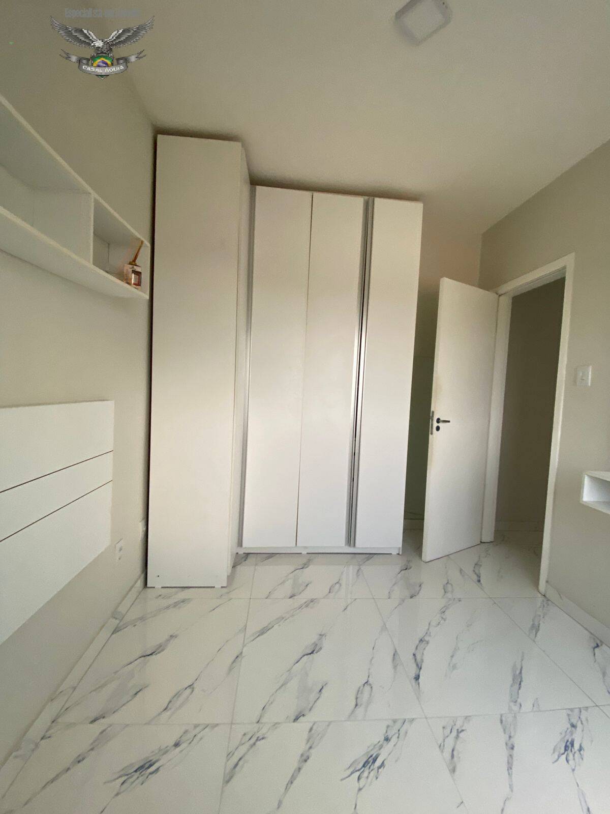 Apartamento à venda com 2 quartos, 52m² - Foto 5