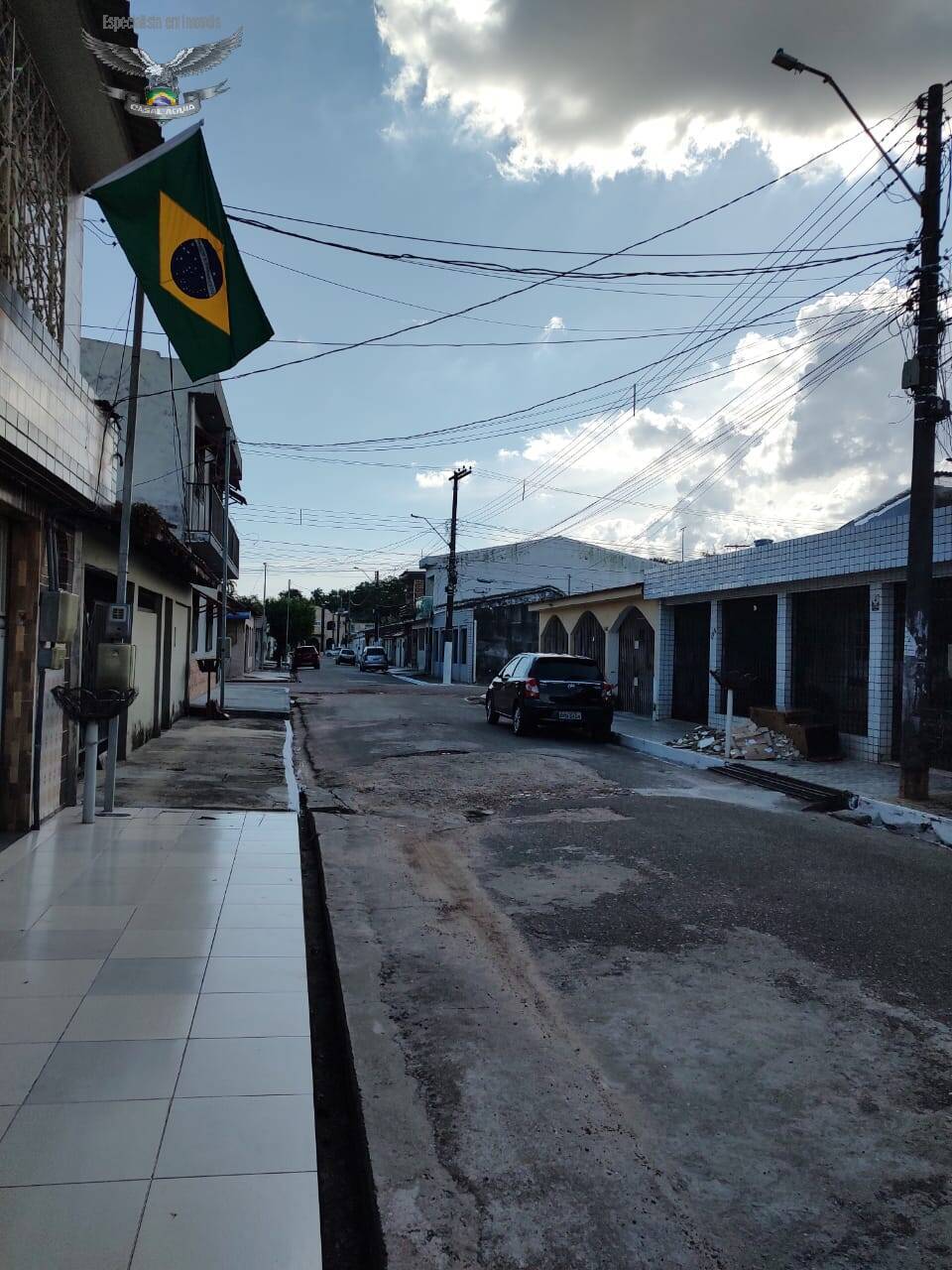 VENDO CASA NA MARAMBAIA