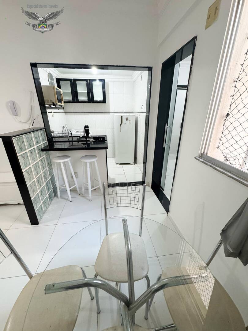 Apartamento à venda com 1 quarto, 45m² - Foto 4