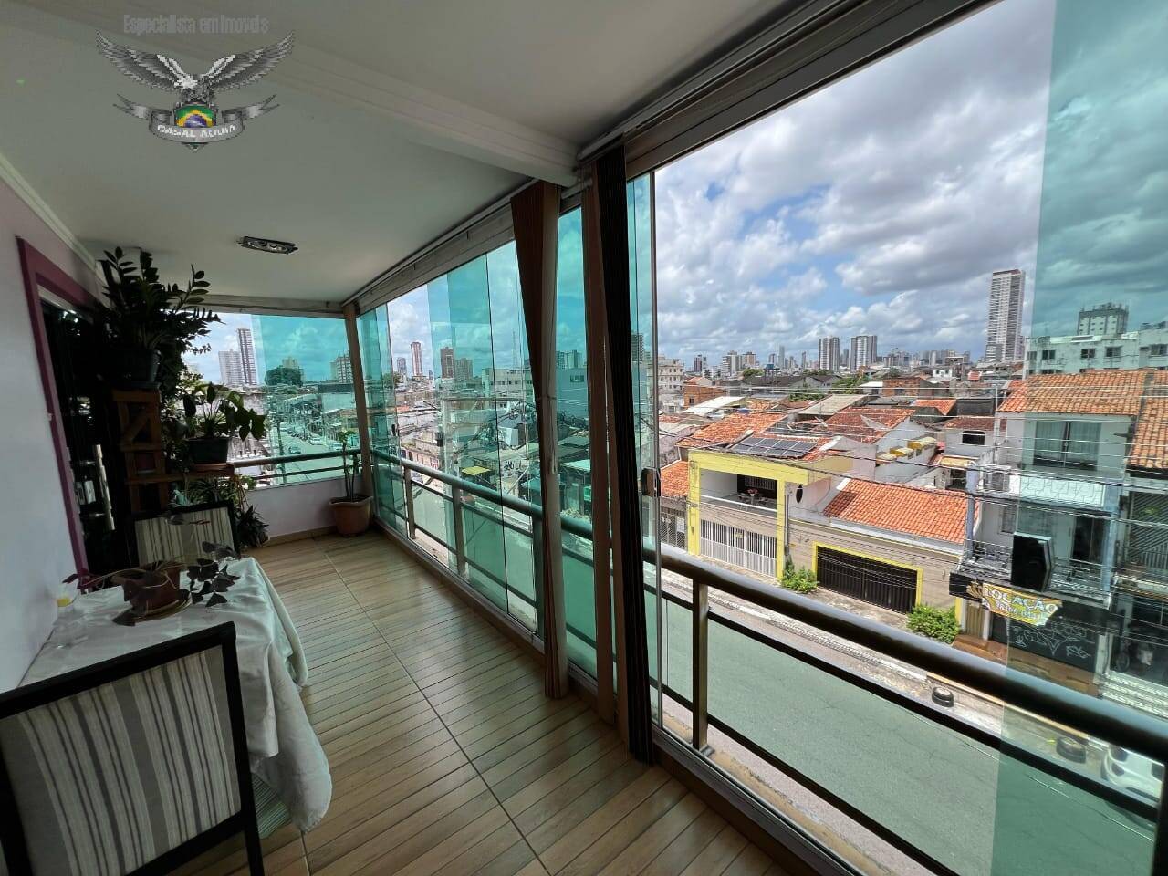 Apartamento à venda com 2 quartos, 130m² - Foto 2