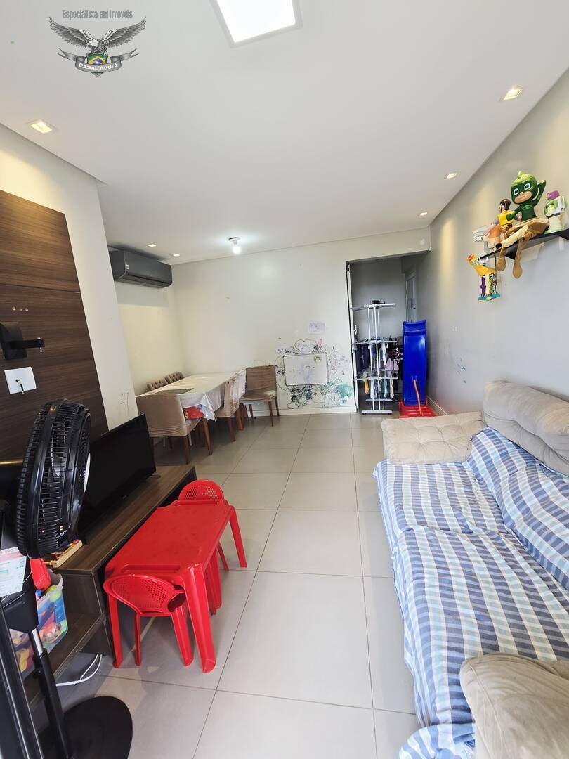 Apartamento à venda com 2 quartos, 83m² - Foto 12