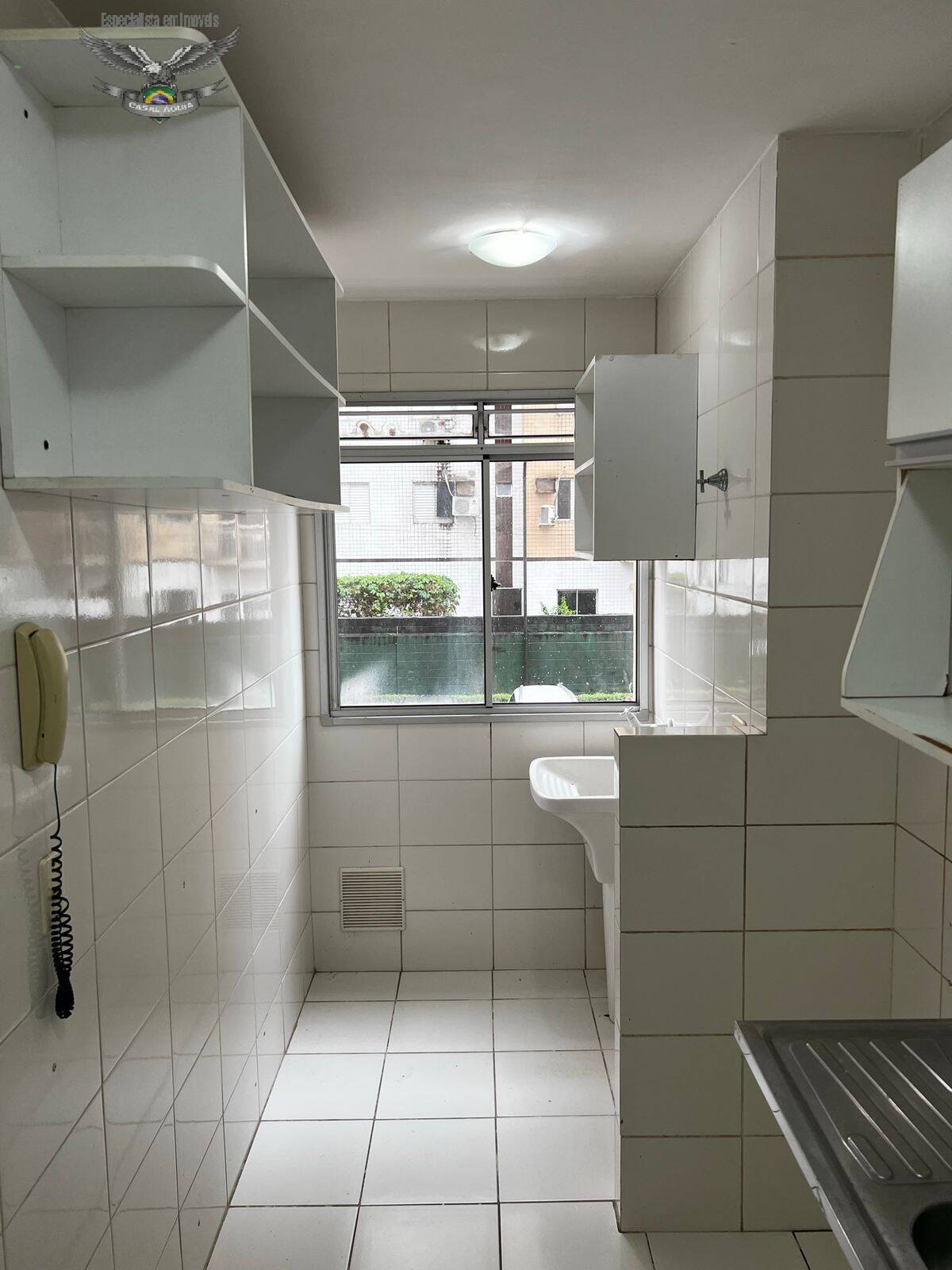 Apartamento à venda com 2 quartos, 53m² - Foto 2