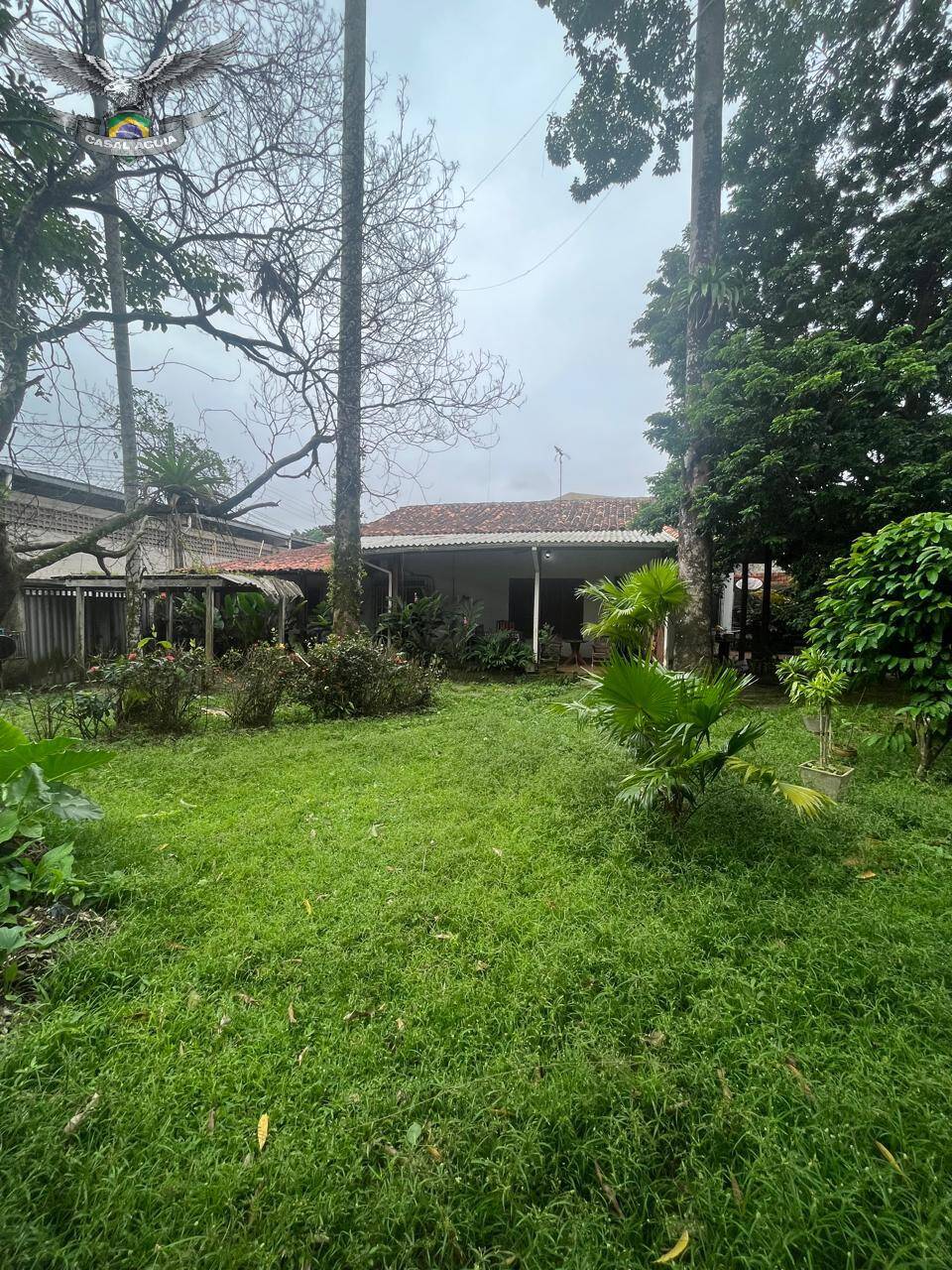 VENDO TERRENO COM CASA ANTIGA IDEAL PARA CONSTRUTORAS OU EMPRESA
